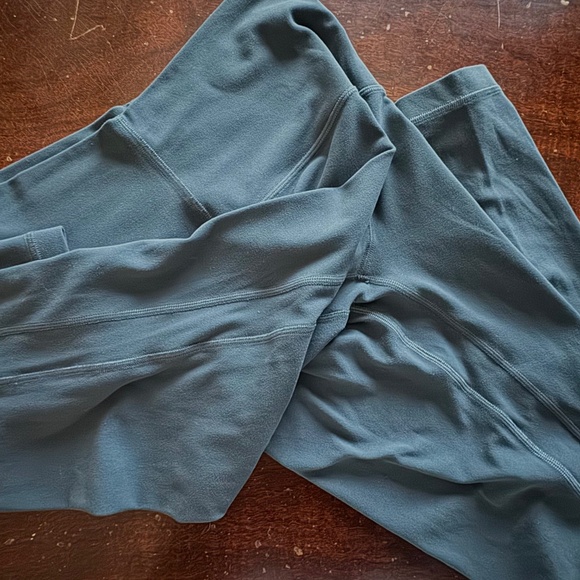 Lululemon Align High Rise Pant, 25" - Cyber (blue/grey) - size 6 - Picture 3 of 7